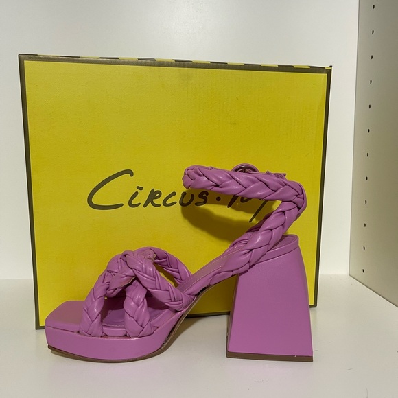 Circus by Sam Edelman Mable Ankle Strap Sandal in Fiji Flower Size 6.5 - Picture 2 of 4